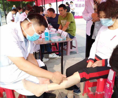 济医附院倾情参与2020年“服务百姓健康行动”大型义诊活动，筑牢群众健康防线