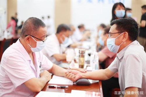 宁夏中医医院30余人赴自治区科技厅开展“中医服务进机关 爱心义诊送健康”主题党日活动